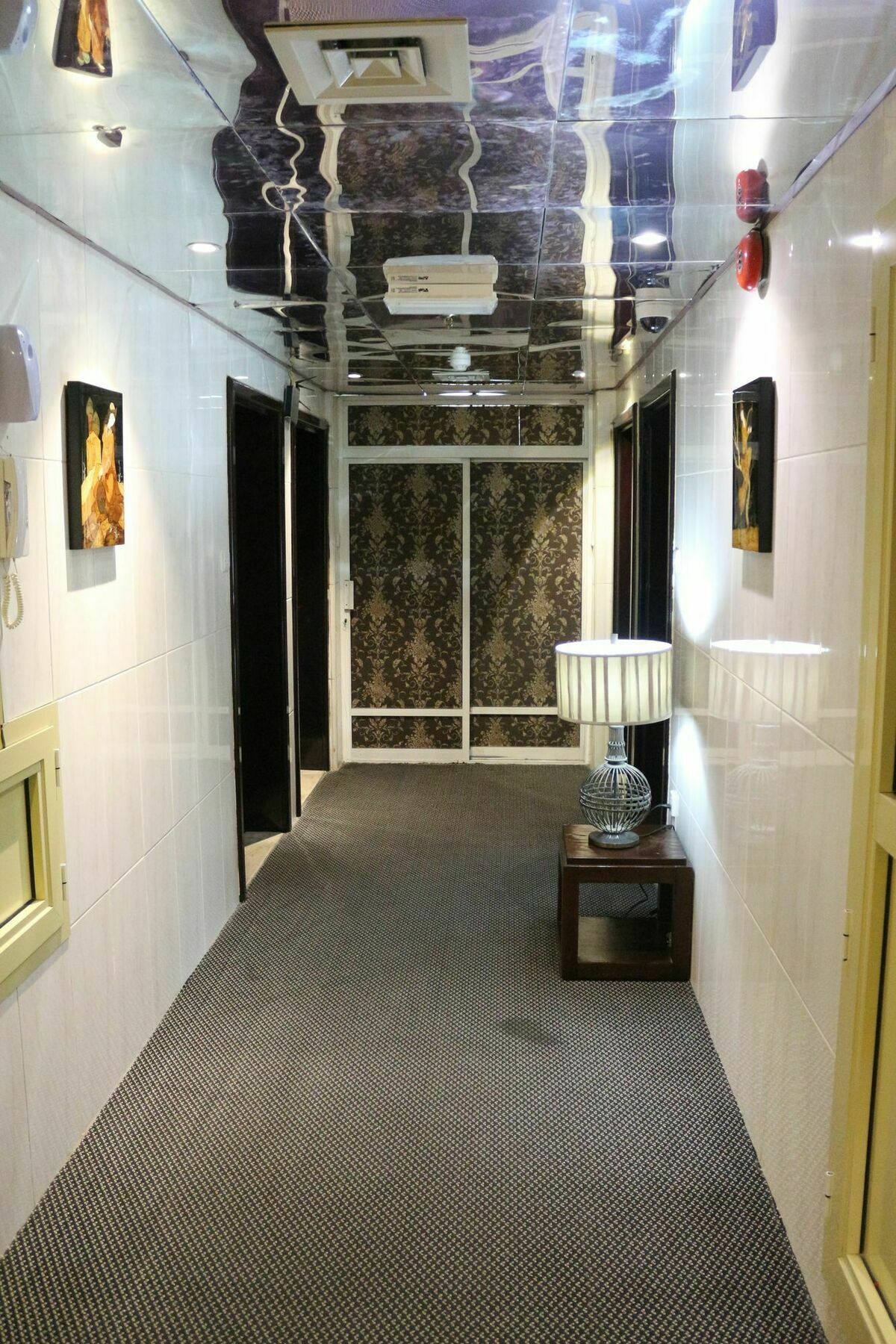 Sahar Hotel Dubai Exterior photo